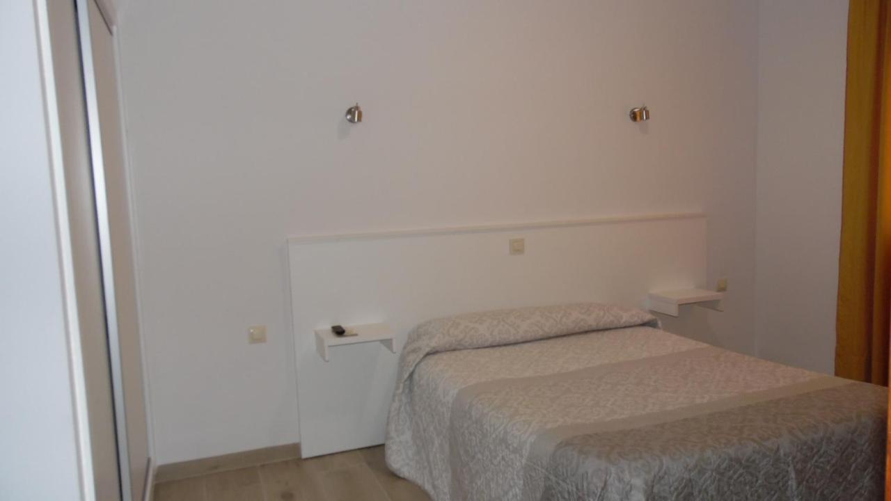 Hostal Arias Zafra Εξωτερικό φωτογραφία